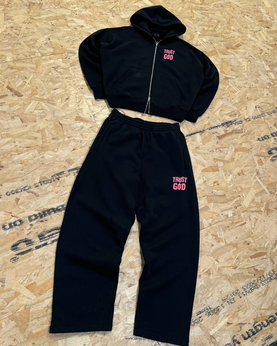 TRACKSUIT TRUST GOD