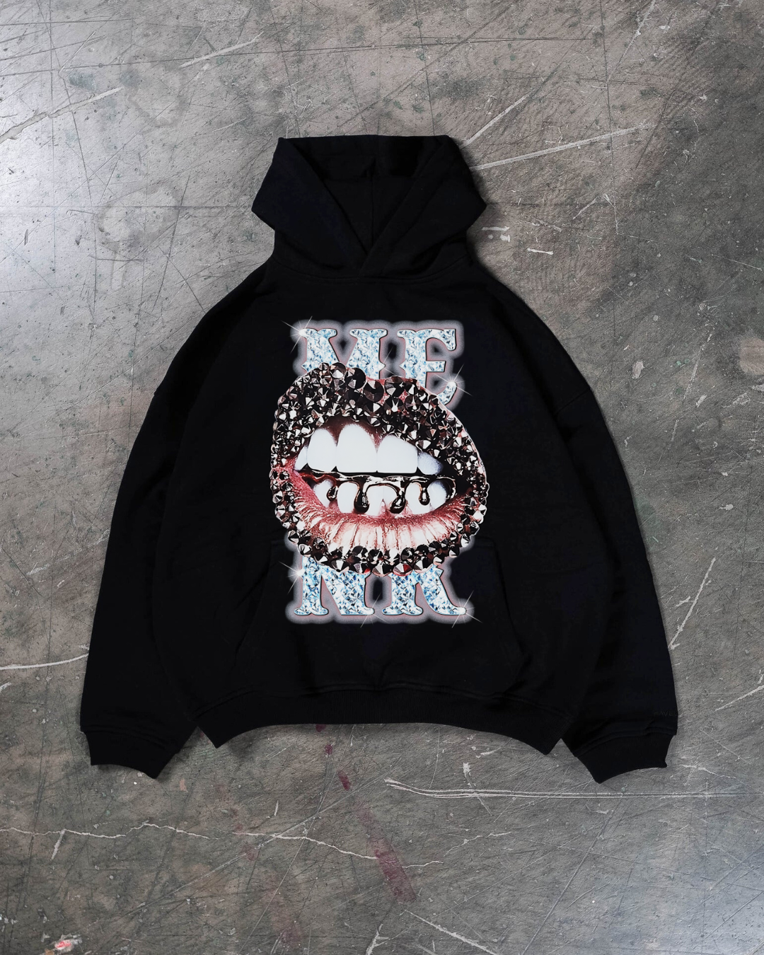 MENK LIPS JUMBO HOODIE